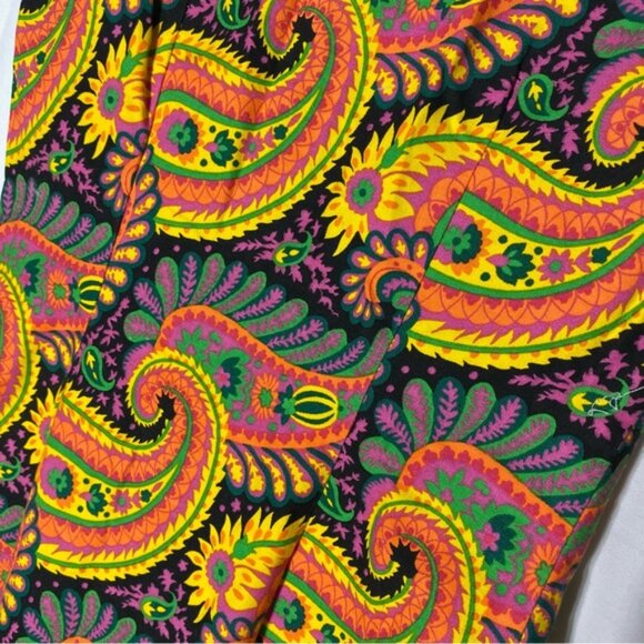 Vintage 60/70s Leisure Lady Bold Colourful Paisley Sleeveless Button Front Top S - Picture 10 of 12